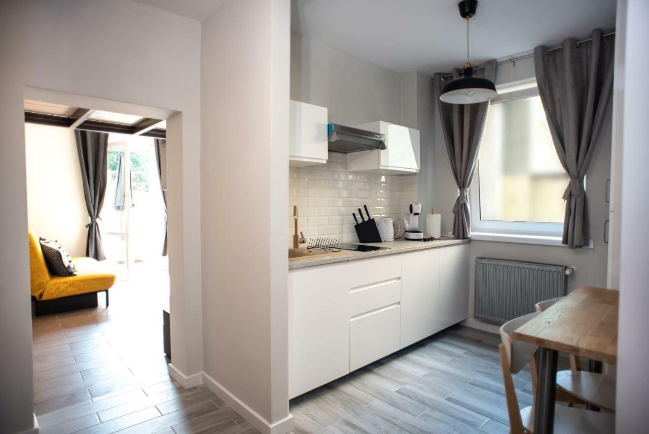 Апартаменти Apartament Antresola Drzewna Зелена Гура Екстер'єр фото